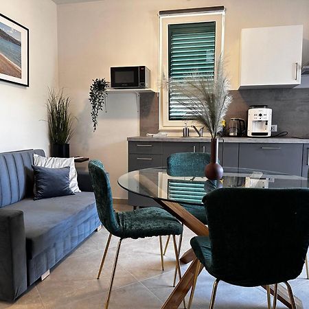 באסקה Divine Apartments מראה חיצוני תמונה