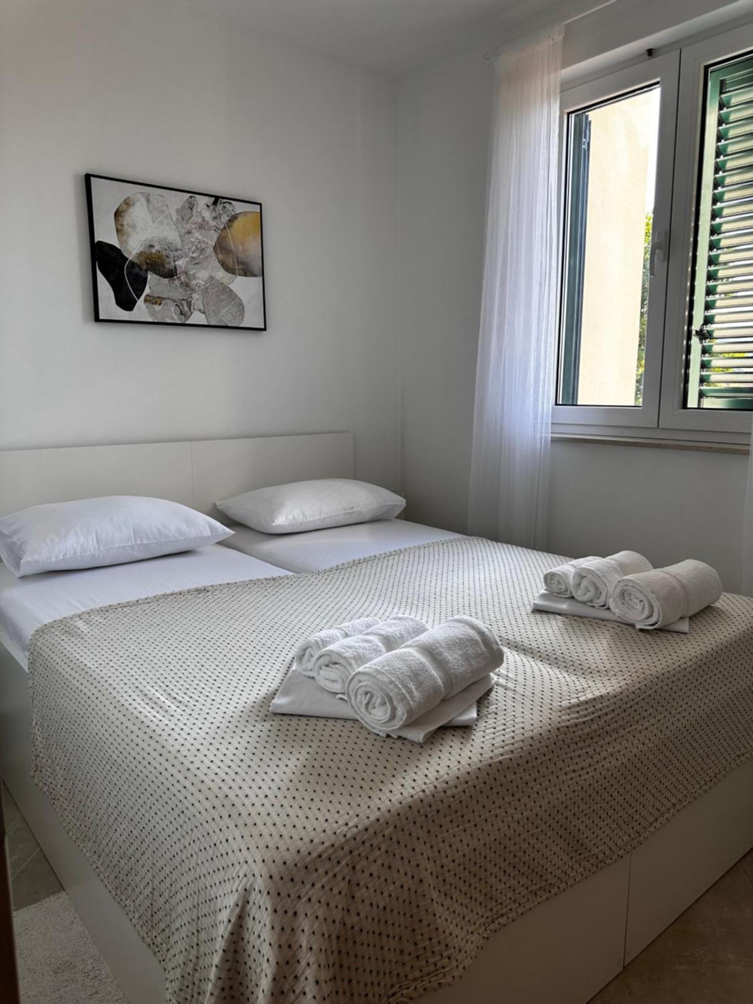 באסקה Divine Apartments מראה חיצוני תמונה