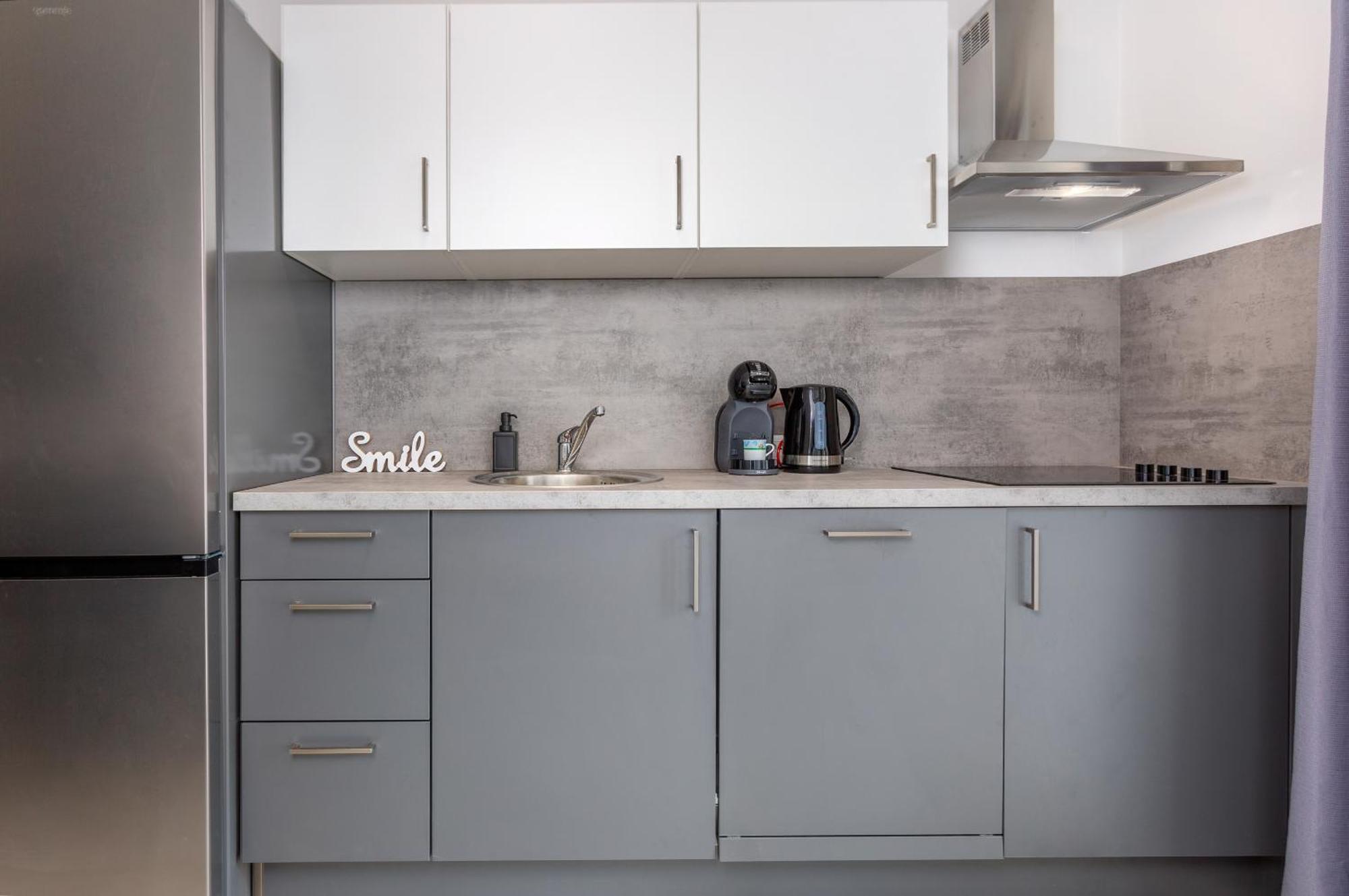 באסקה Divine Apartments מראה חיצוני תמונה